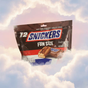 Snickers Fun Size Milk Chocolate Candy Bars, 12 Count Bag, 240g - Imported