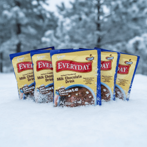 Goya Everyday Instant Powdered Milk Chocolate - Pack of 6 Drink with Marshmallow Chunks Sachet